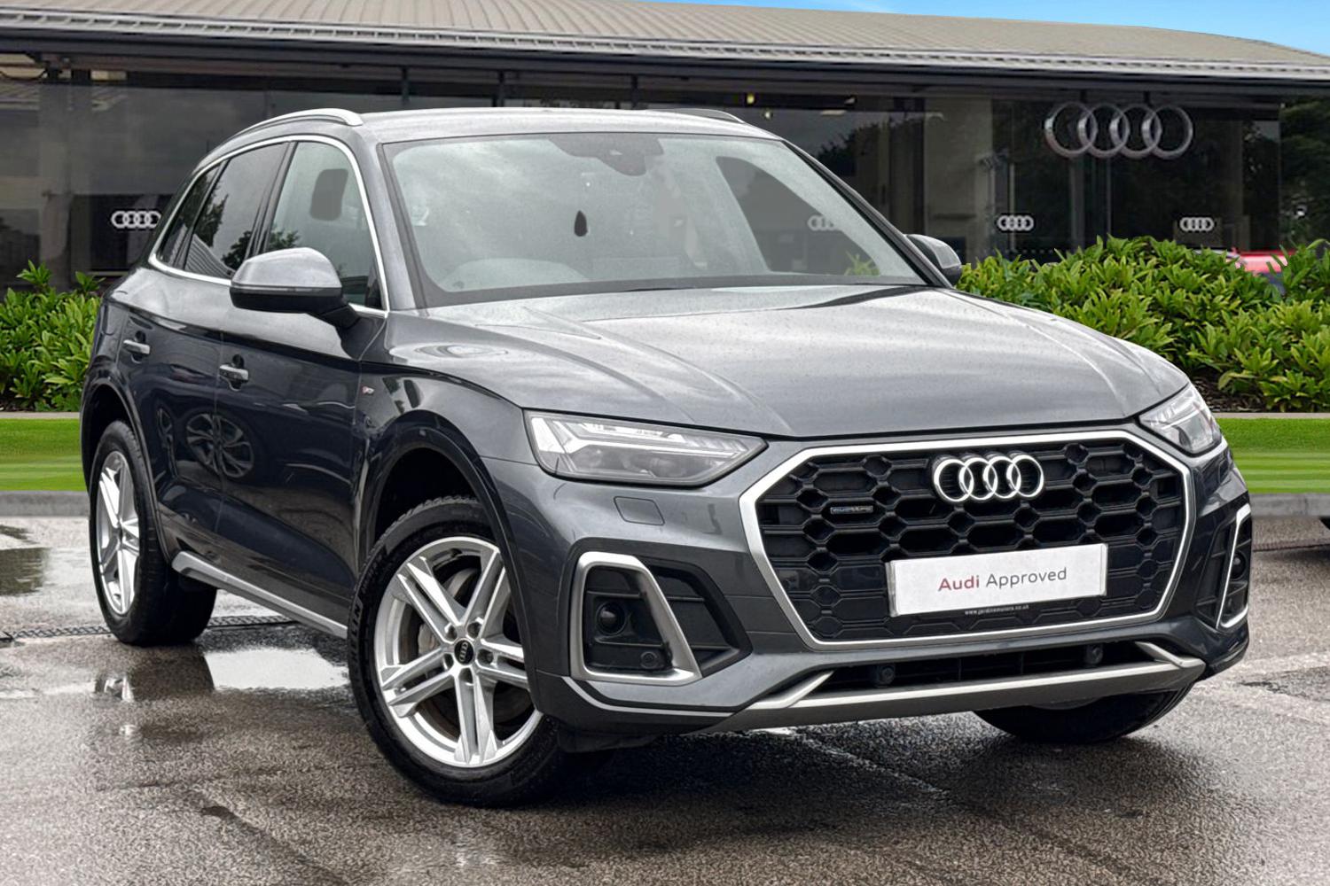 Main listing image - Audi Q5