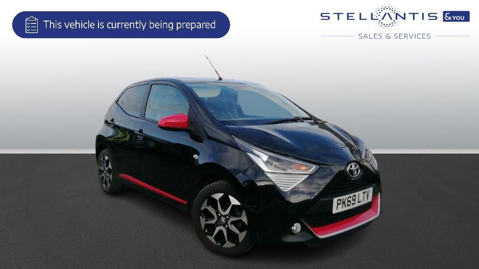 Main listing image - Toyota Aygo