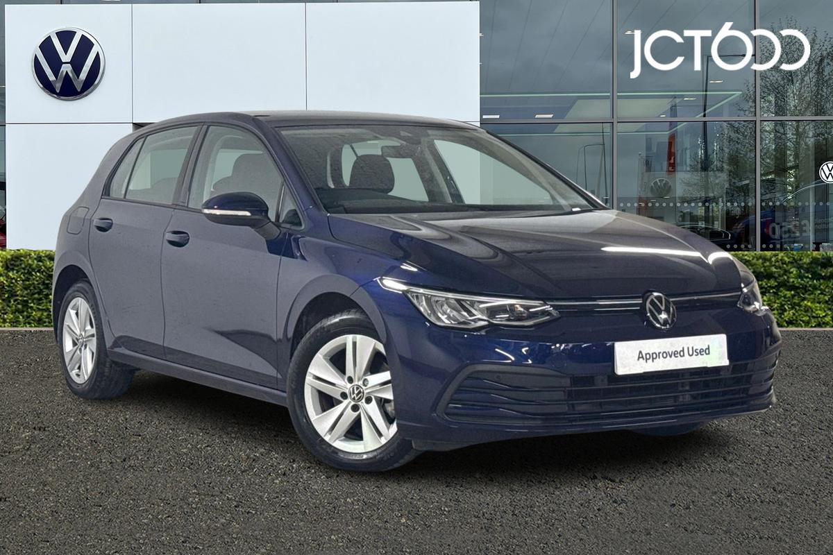 Main listing image - Volkswagen Golf