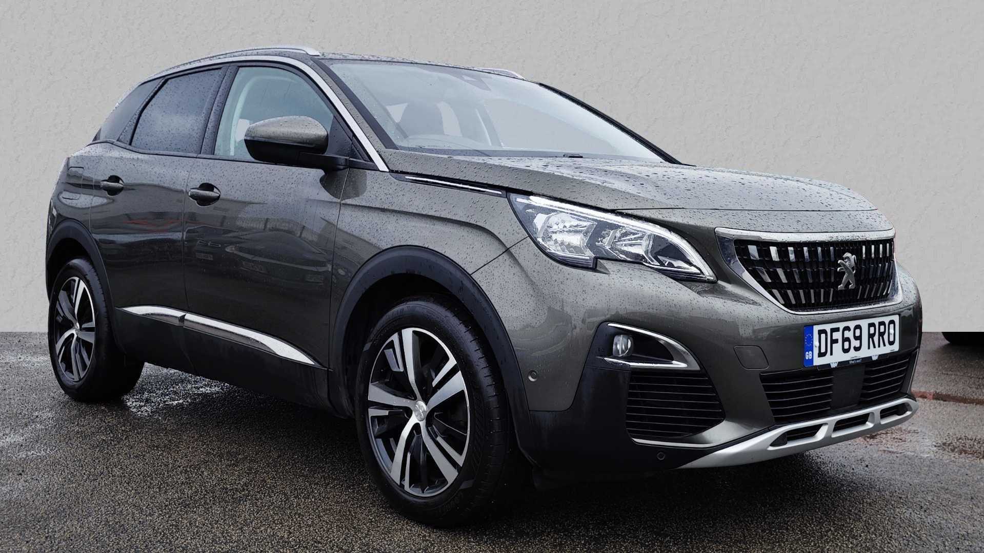 Main listing image - Peugeot 3008