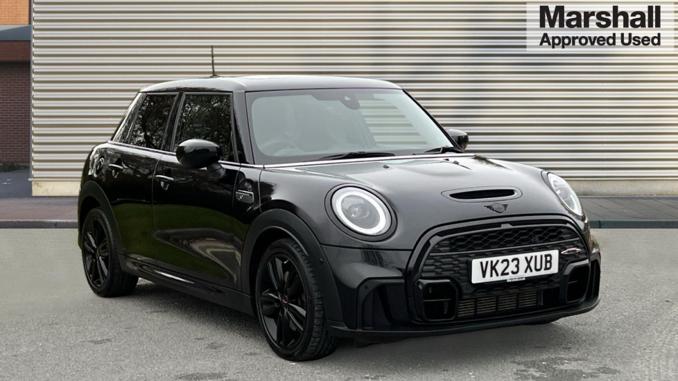 Main listing image - MINI Hatchback 5dr