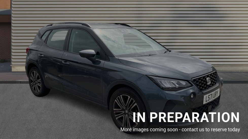 Main listing image - SEAT Arona