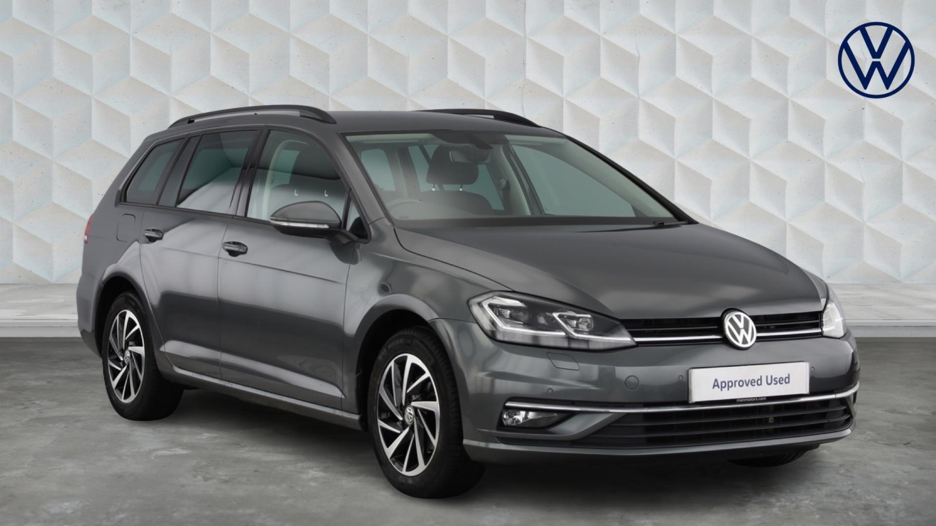 Main listing image - Volkswagen Golf Estate