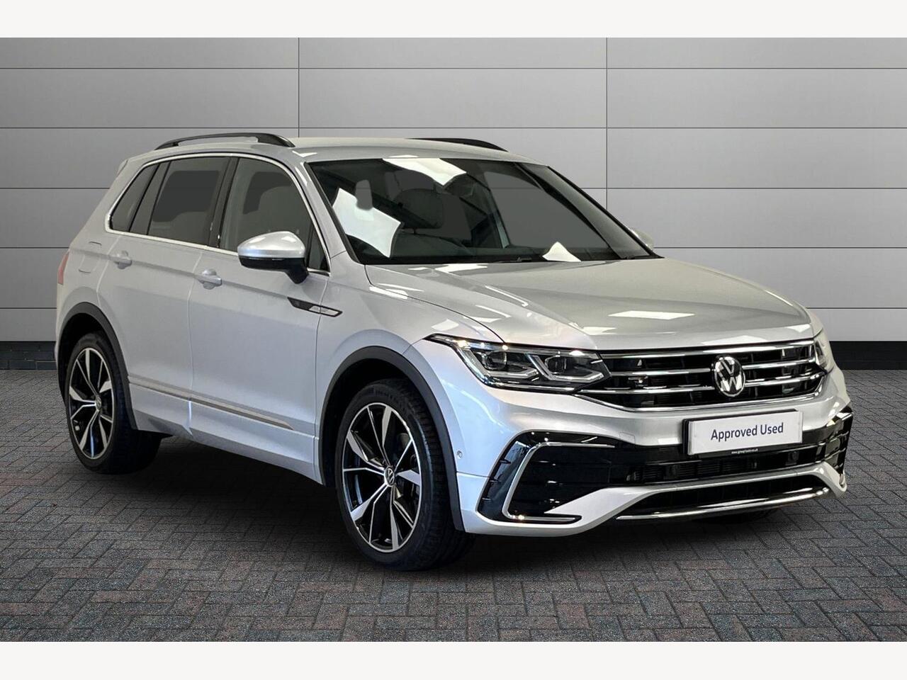 Main listing image - Volkswagen Tiguan
