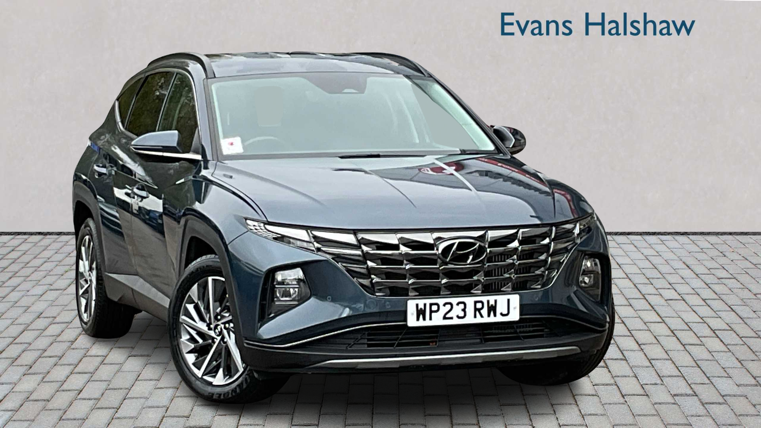 Main listing image - Hyundai Tucson