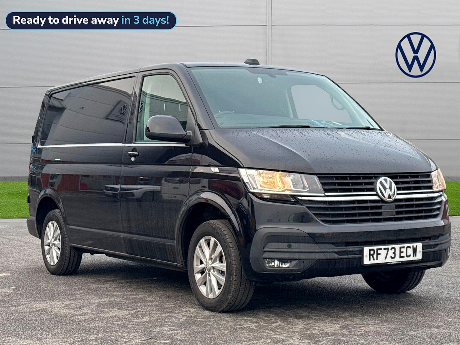 Main listing image - Volkswagen Transporter