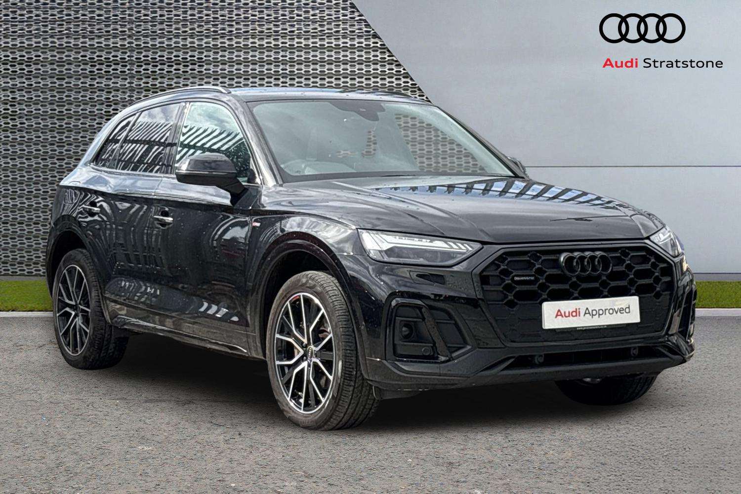 Main listing image - Audi Q5