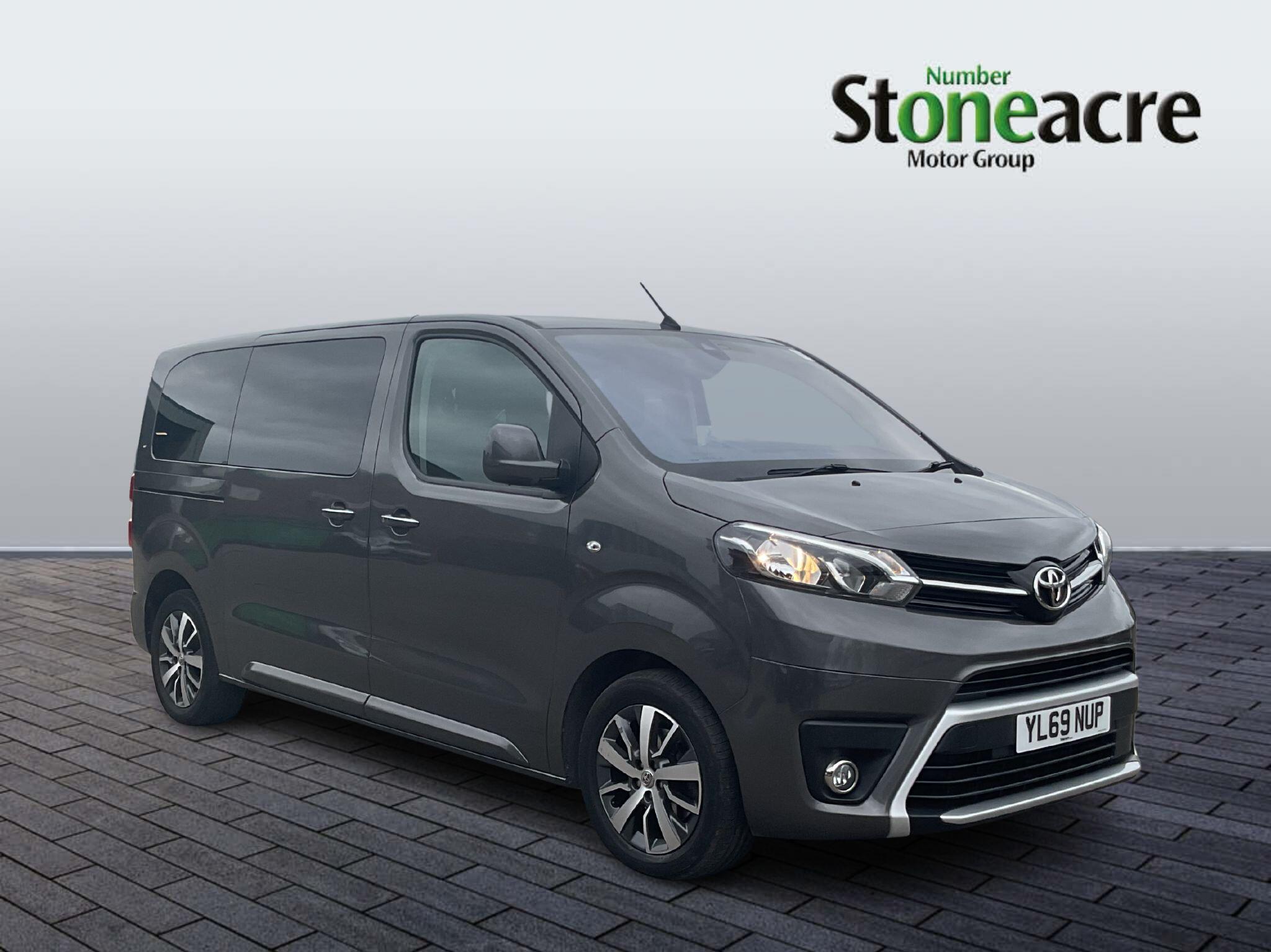 Main listing image - Toyota Proace Verso