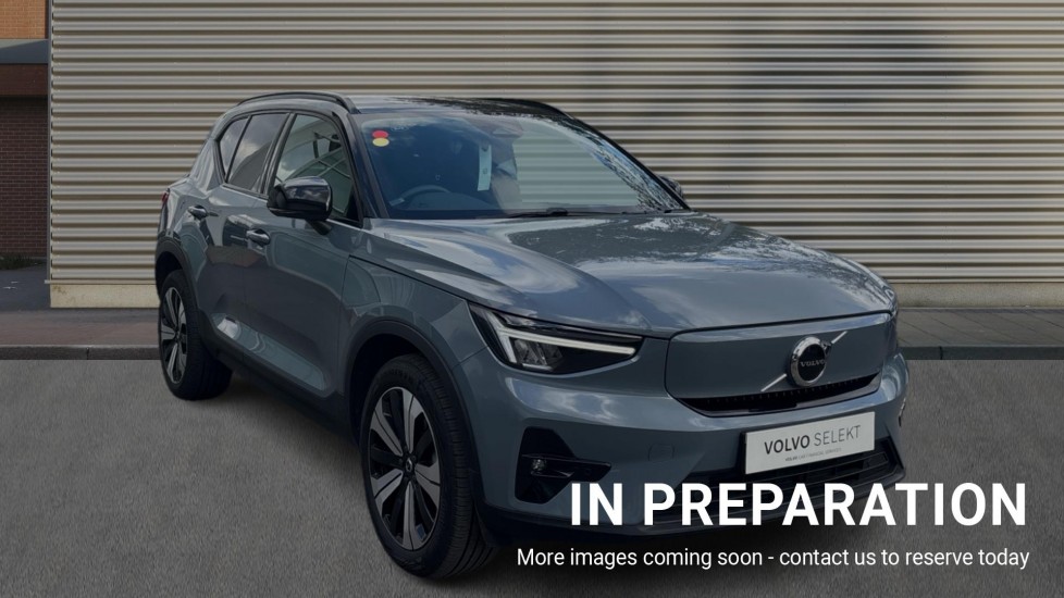 Main listing image - Volvo XC40 Recharge
