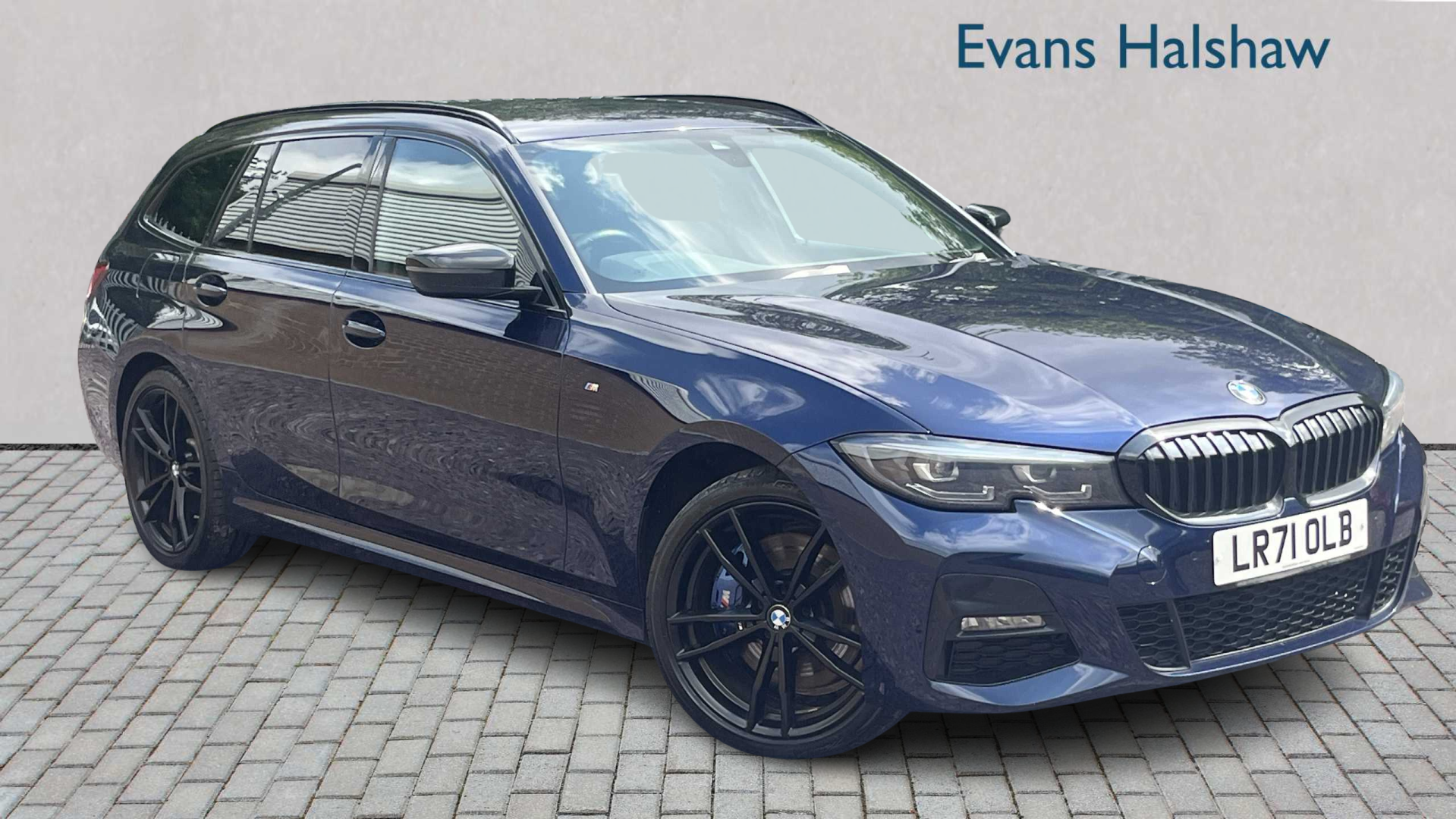 Main listing image - BMW 3 Series Touring