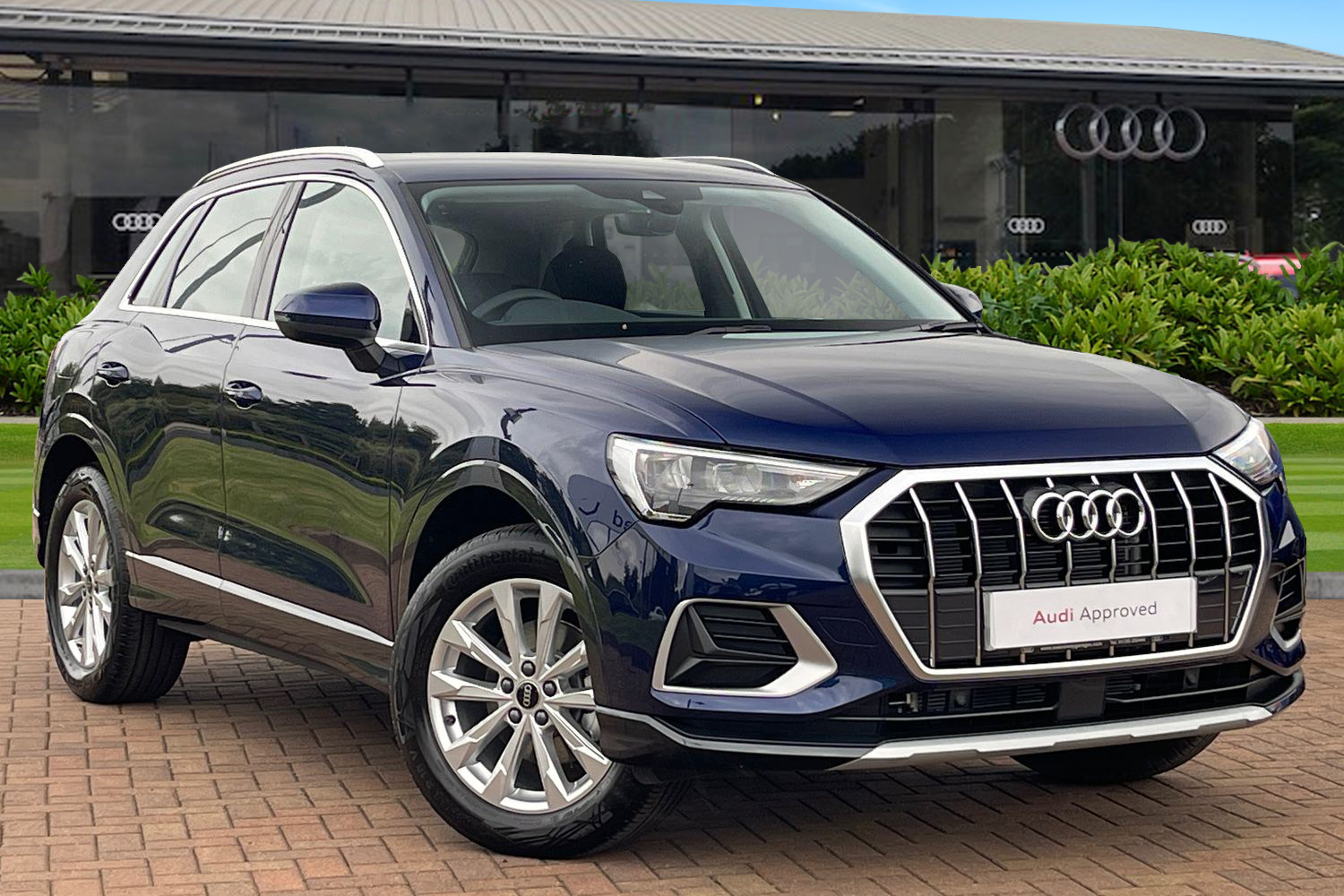 Main listing image - Audi Q3