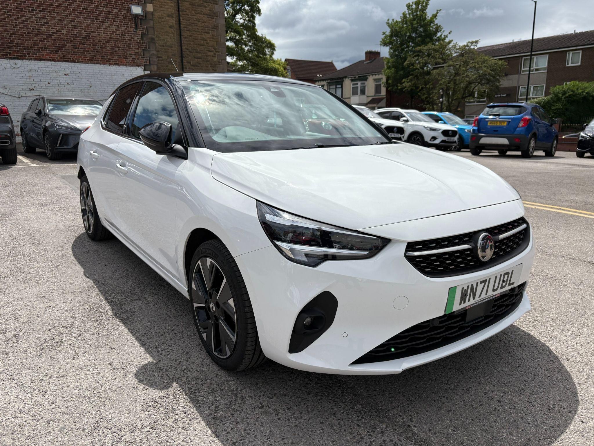 Main listing image - Vauxhall Corsa e