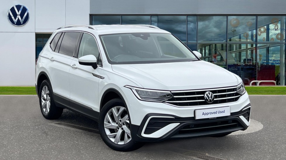 Main listing image - Volkswagen Tiguan Allspace