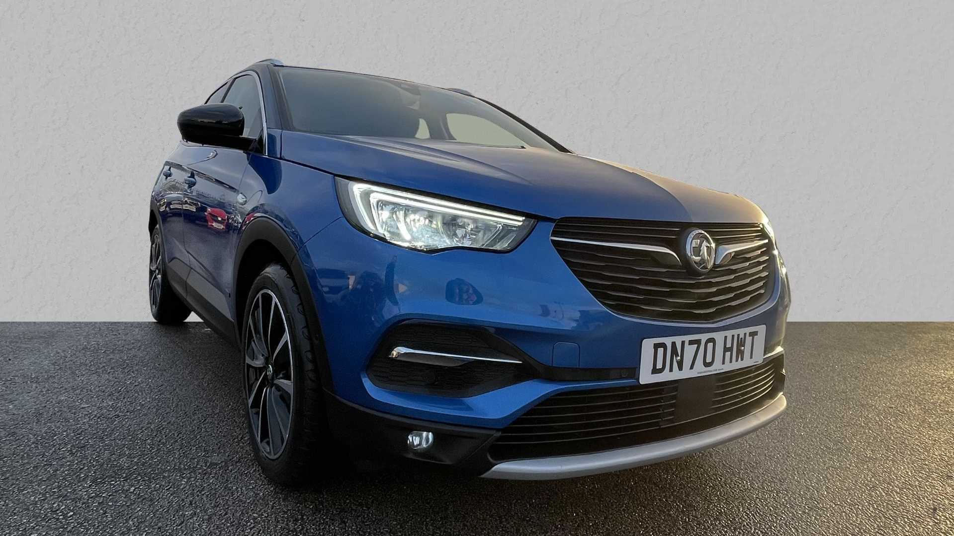 Main listing image - Vauxhall Grandland X
