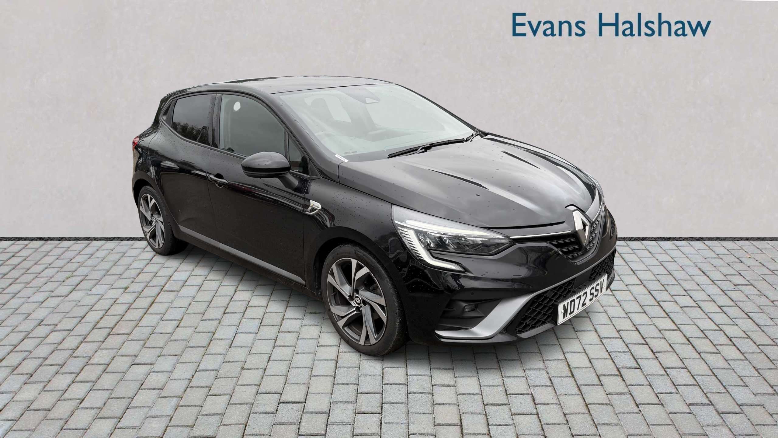 Main listing image - Renault Clio