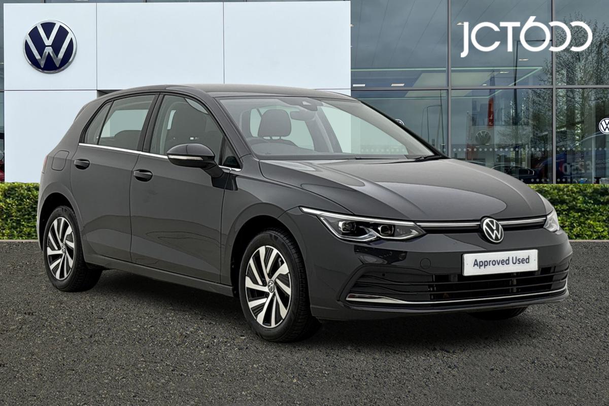 Main listing image - Volkswagen Golf