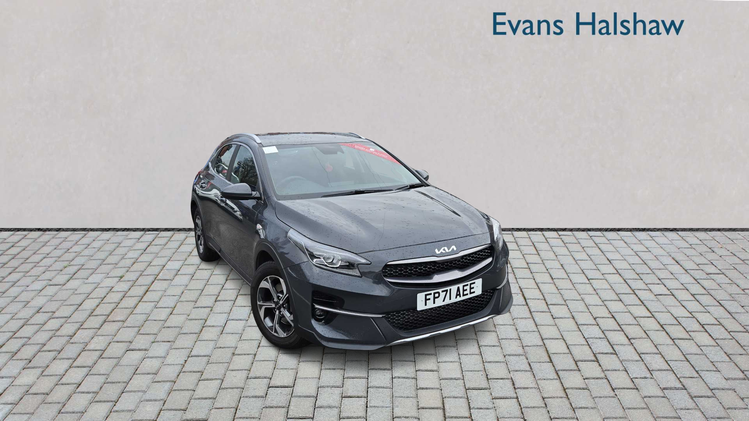 Main listing image - Kia XCeed