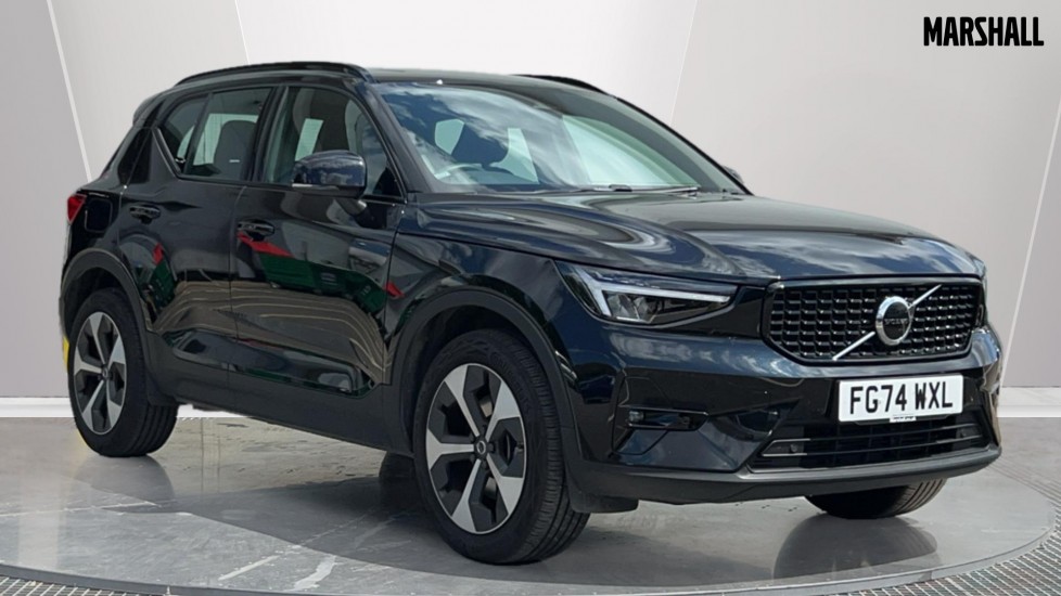 Main listing image - Volvo XC40