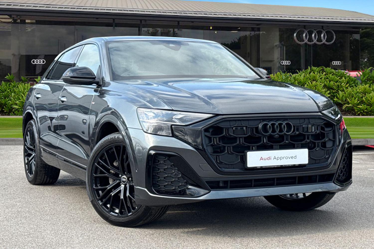 Main listing image - Audi Q8
