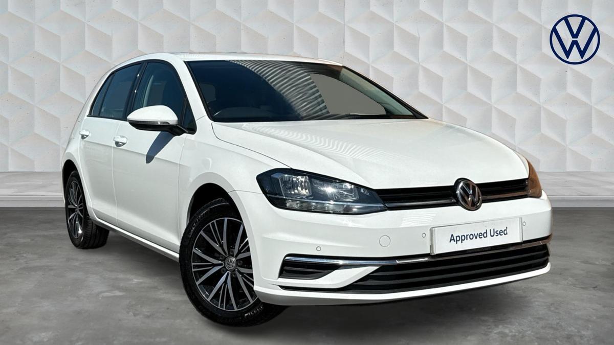 Main listing image - Volkswagen Golf