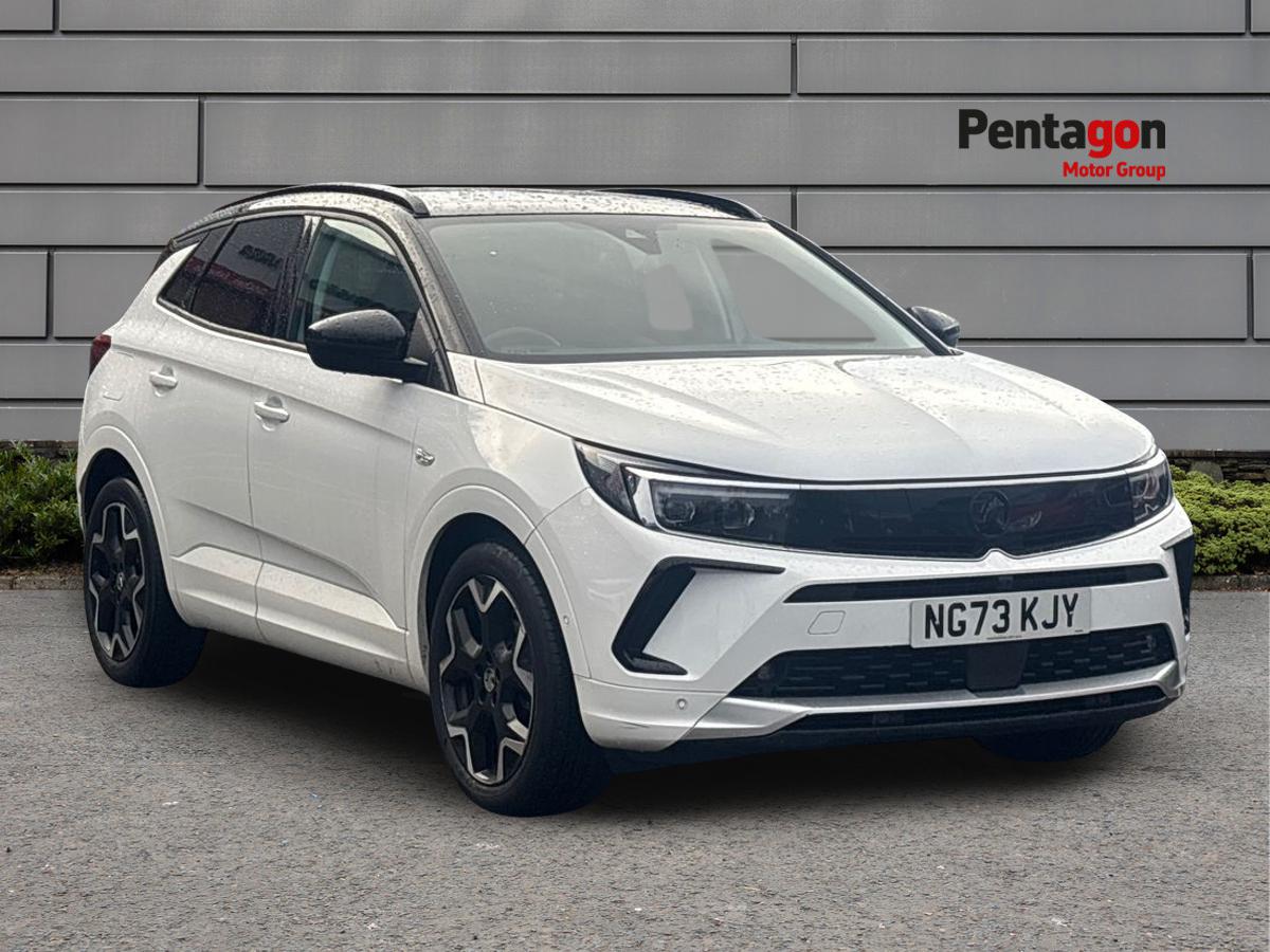 Main listing image - Vauxhall Grandland