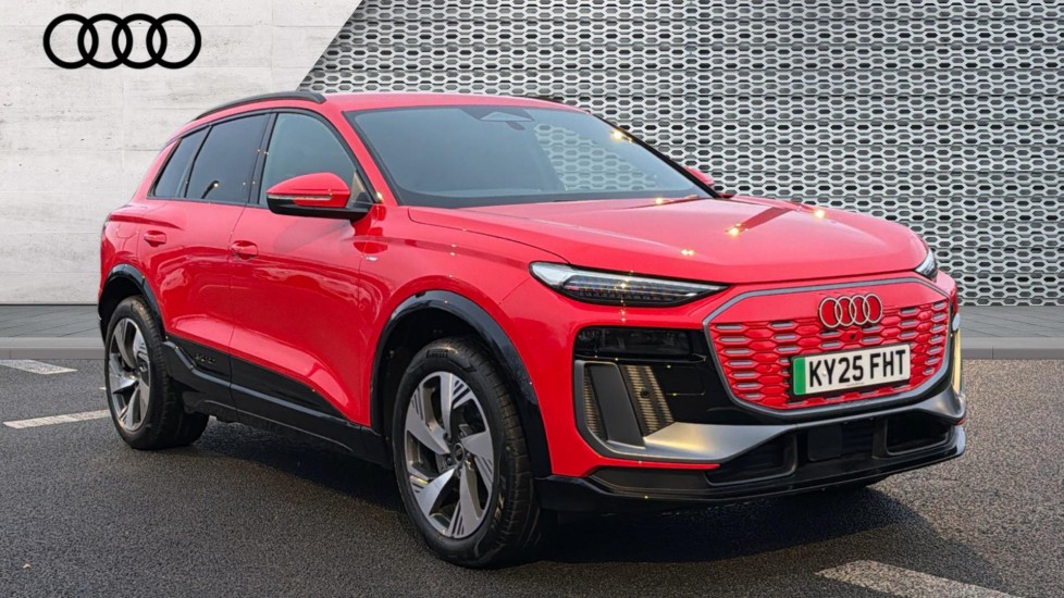 Main listing image - Audi Q6 e-tron