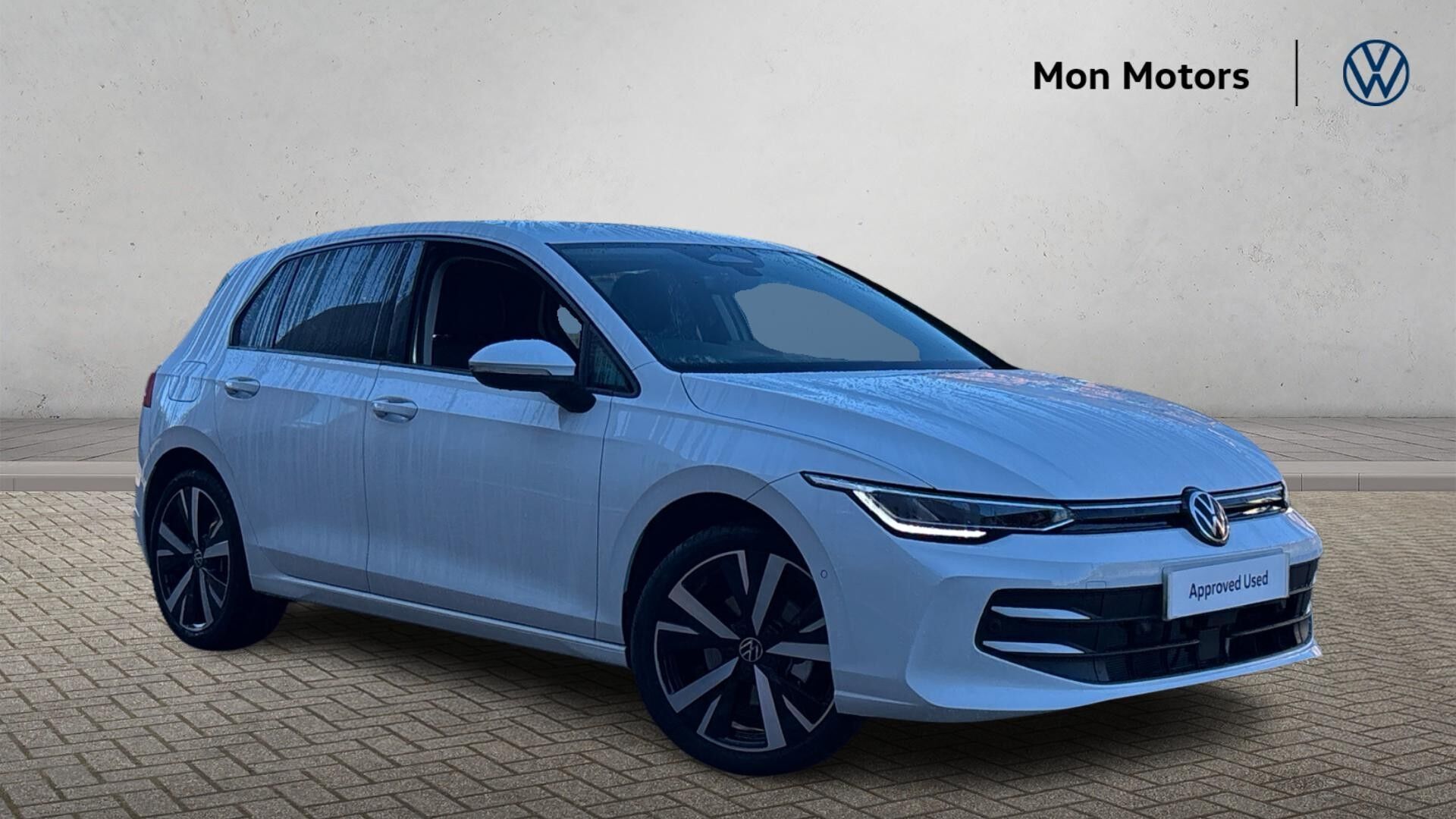 Main listing image - Volkswagen Golf
