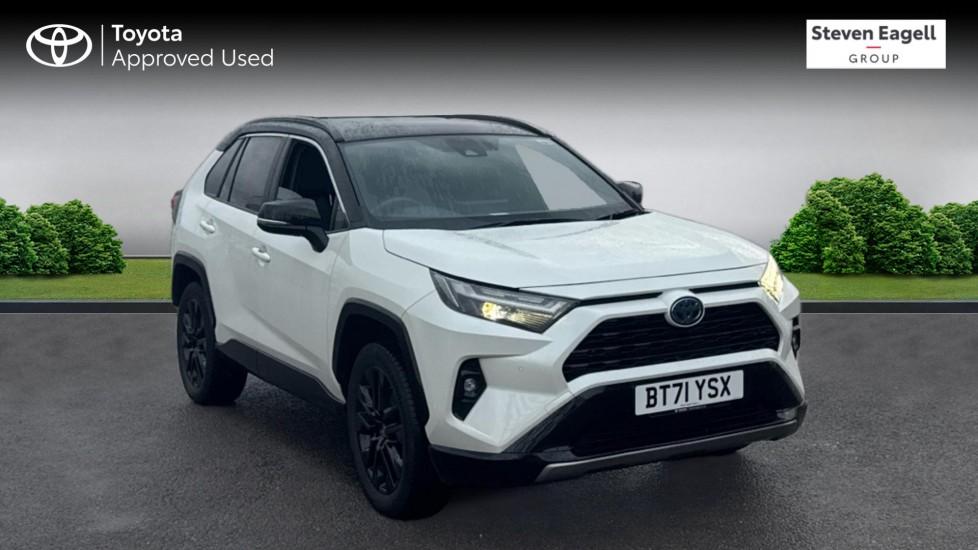 Main listing image - Toyota RAV4