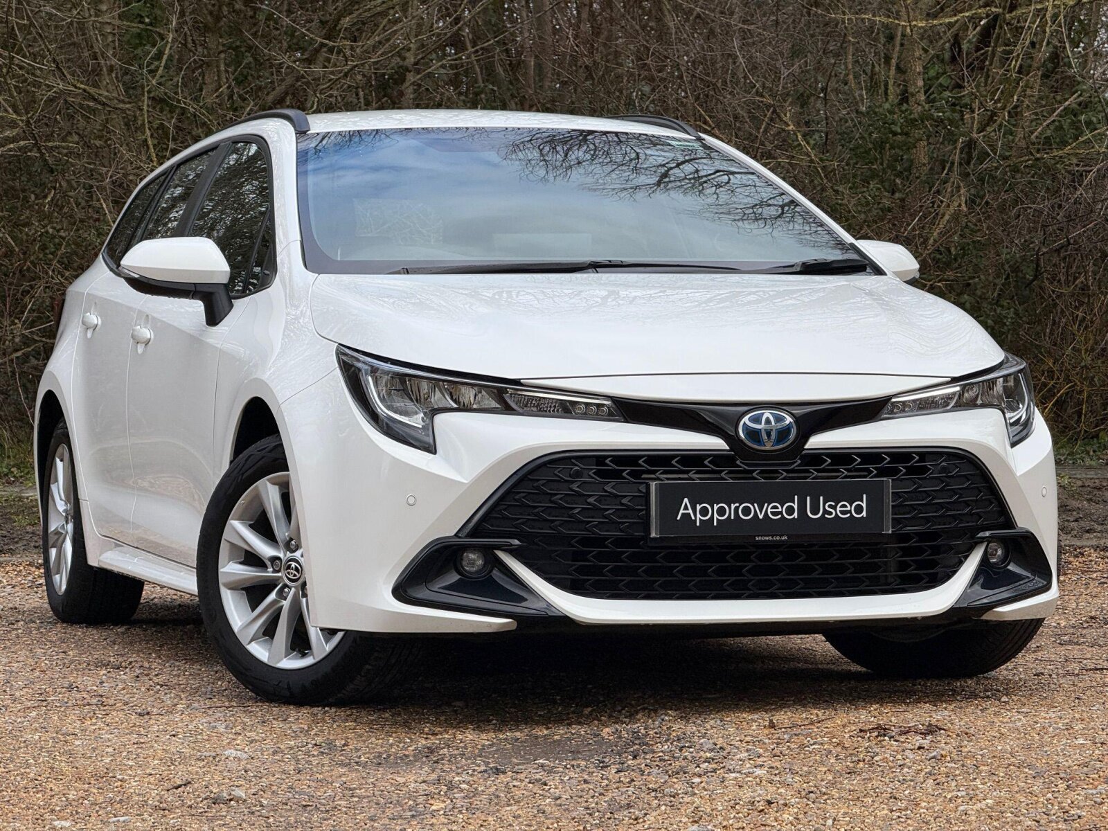 Main listing image - Toyota Corolla Touring Sport