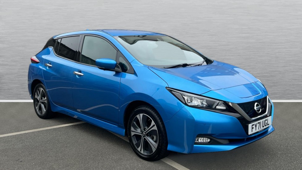 Main listing image - Nissan Leaf