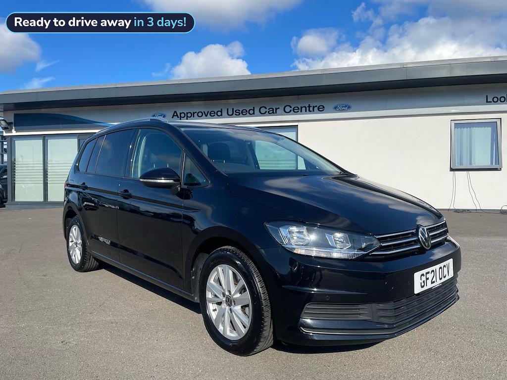 Main listing image - Volkswagen Touran