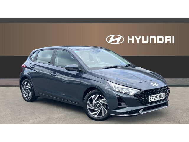Main listing image - Hyundai i20