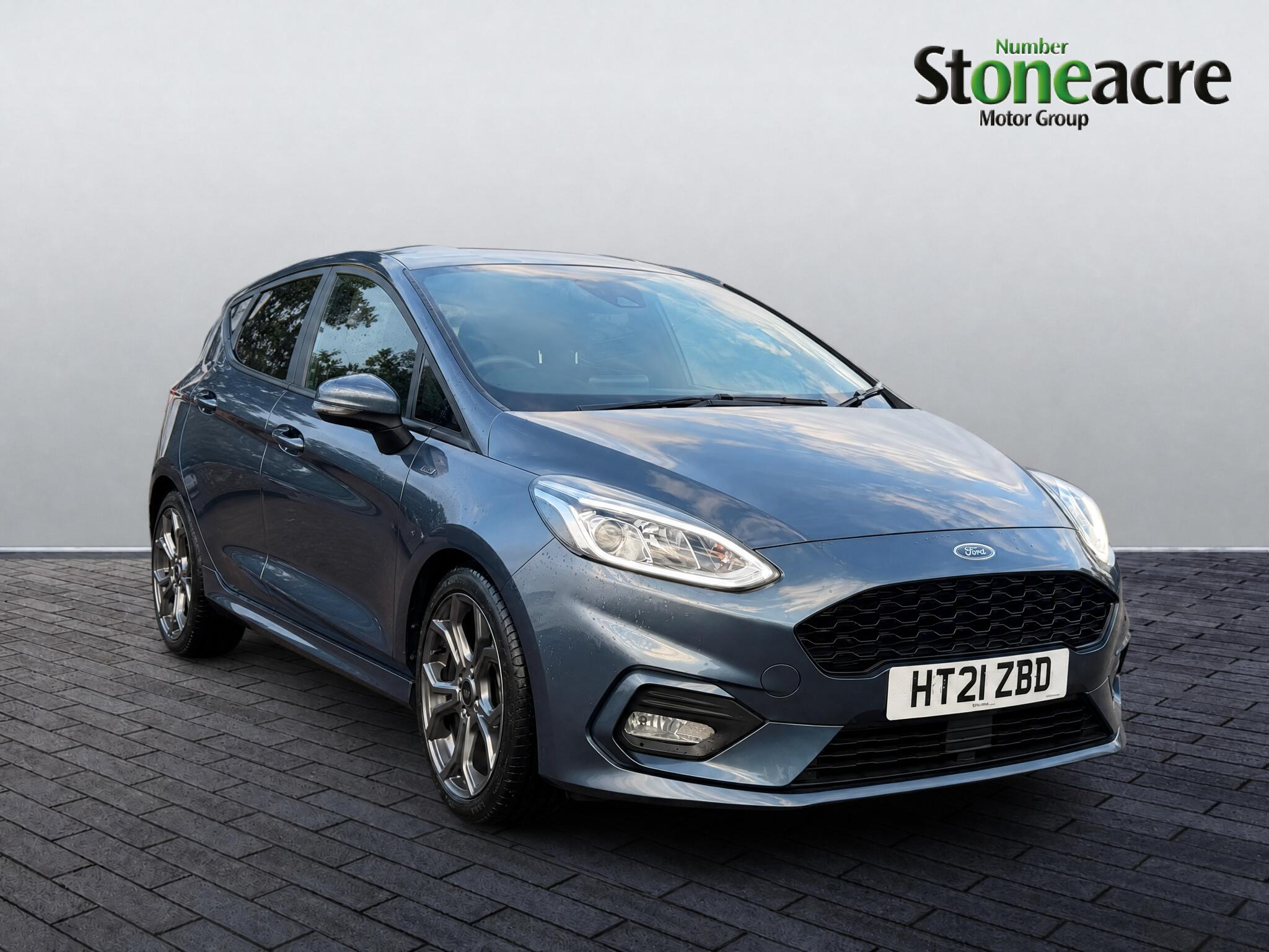 Main listing image - Ford Fiesta