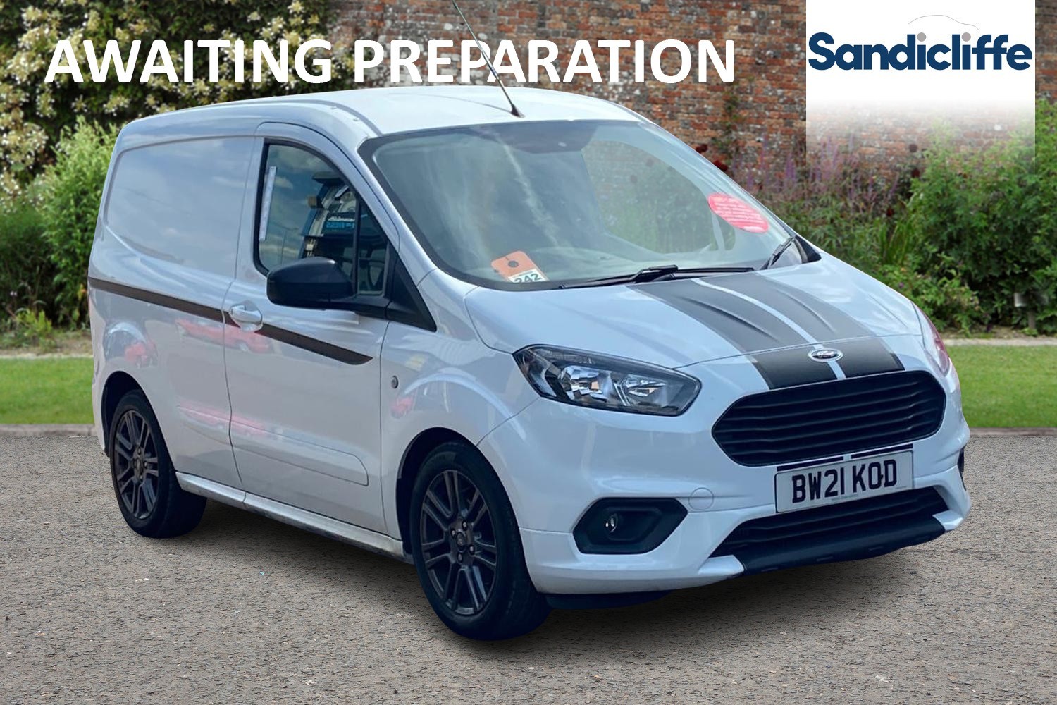 Main listing image - Ford Transit Courier