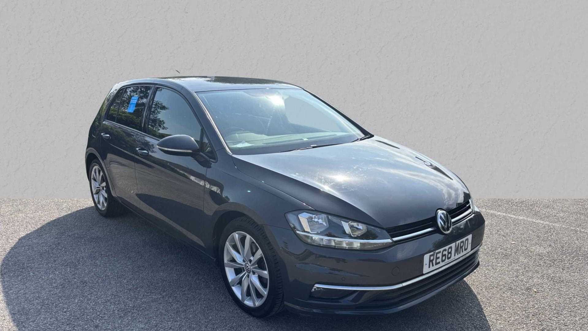 Main listing image - Volkswagen Golf
