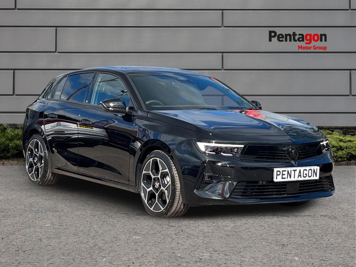 Main listing image - Vauxhall Astra