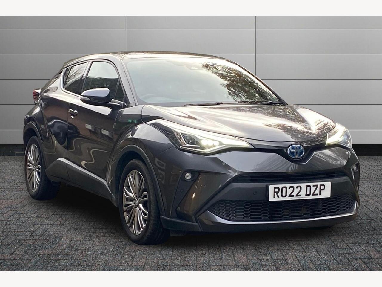 Main listing image - Toyota C-HR