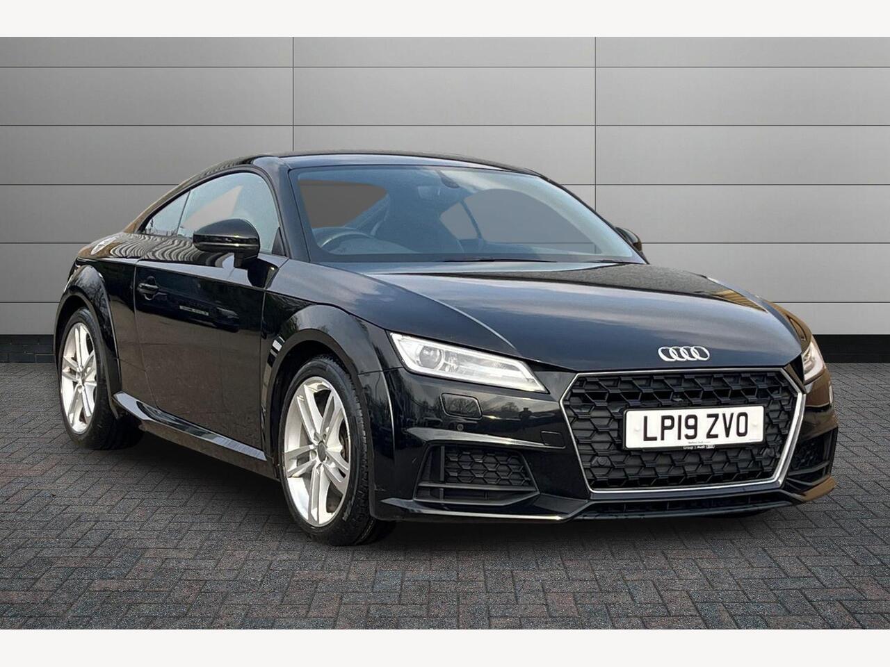 Main listing image - Audi TT