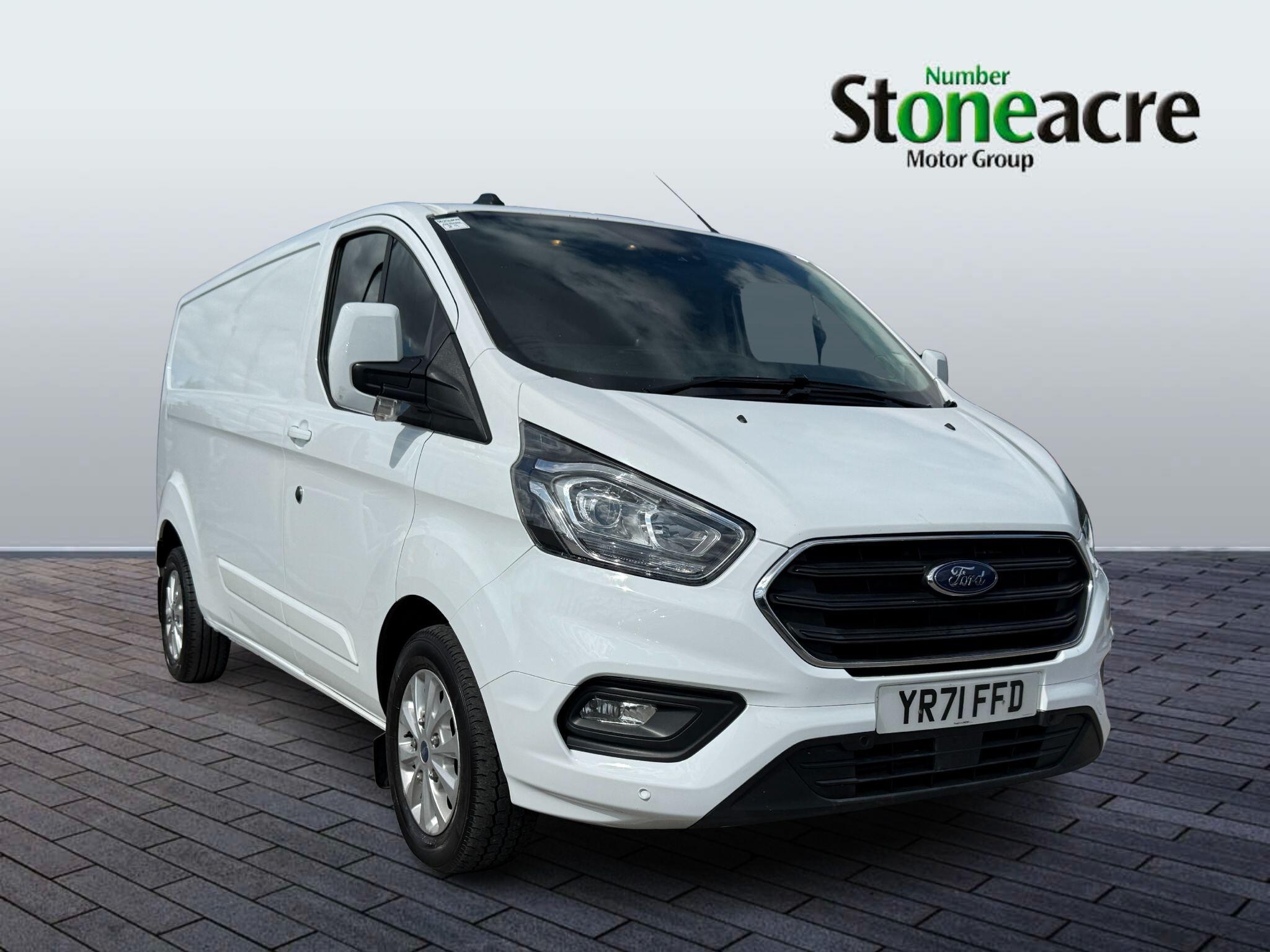 Main listing image - Ford Transit Custom