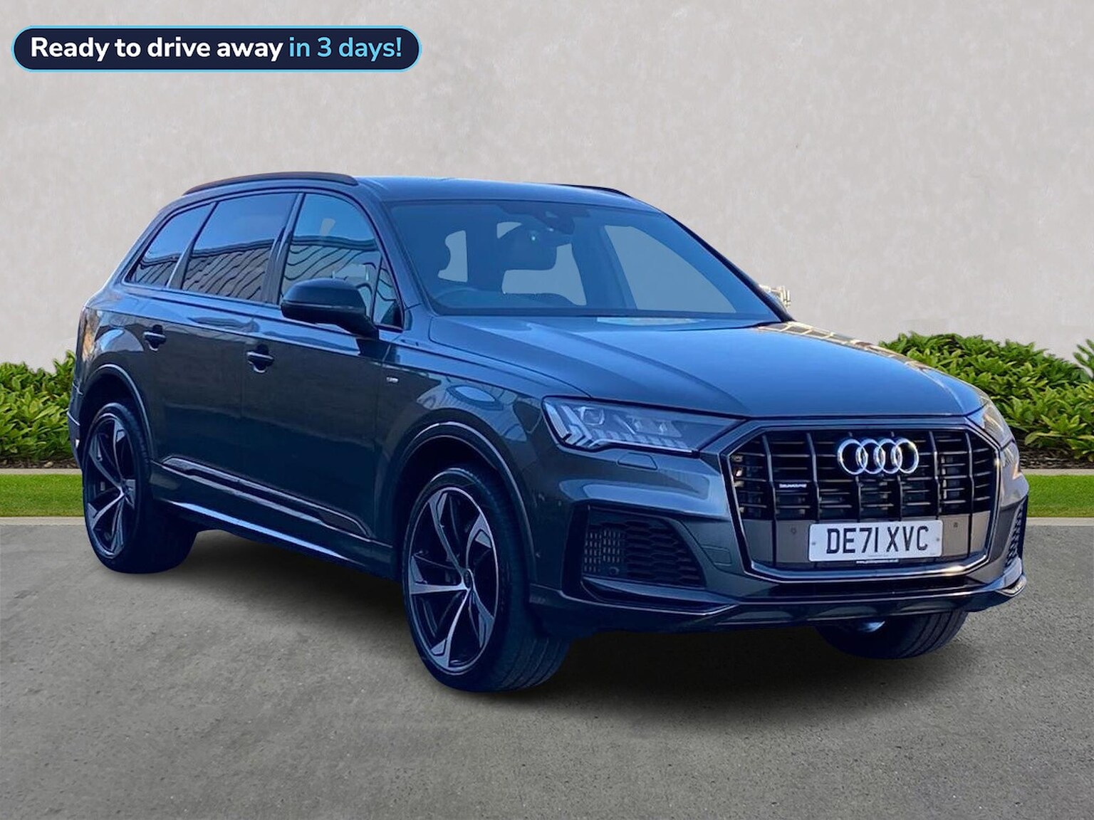 Main listing image - Audi Q7