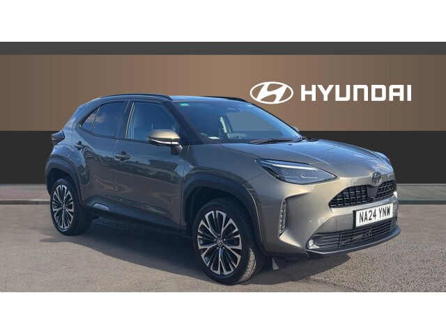 Main listing image - Toyota Yaris Cross
