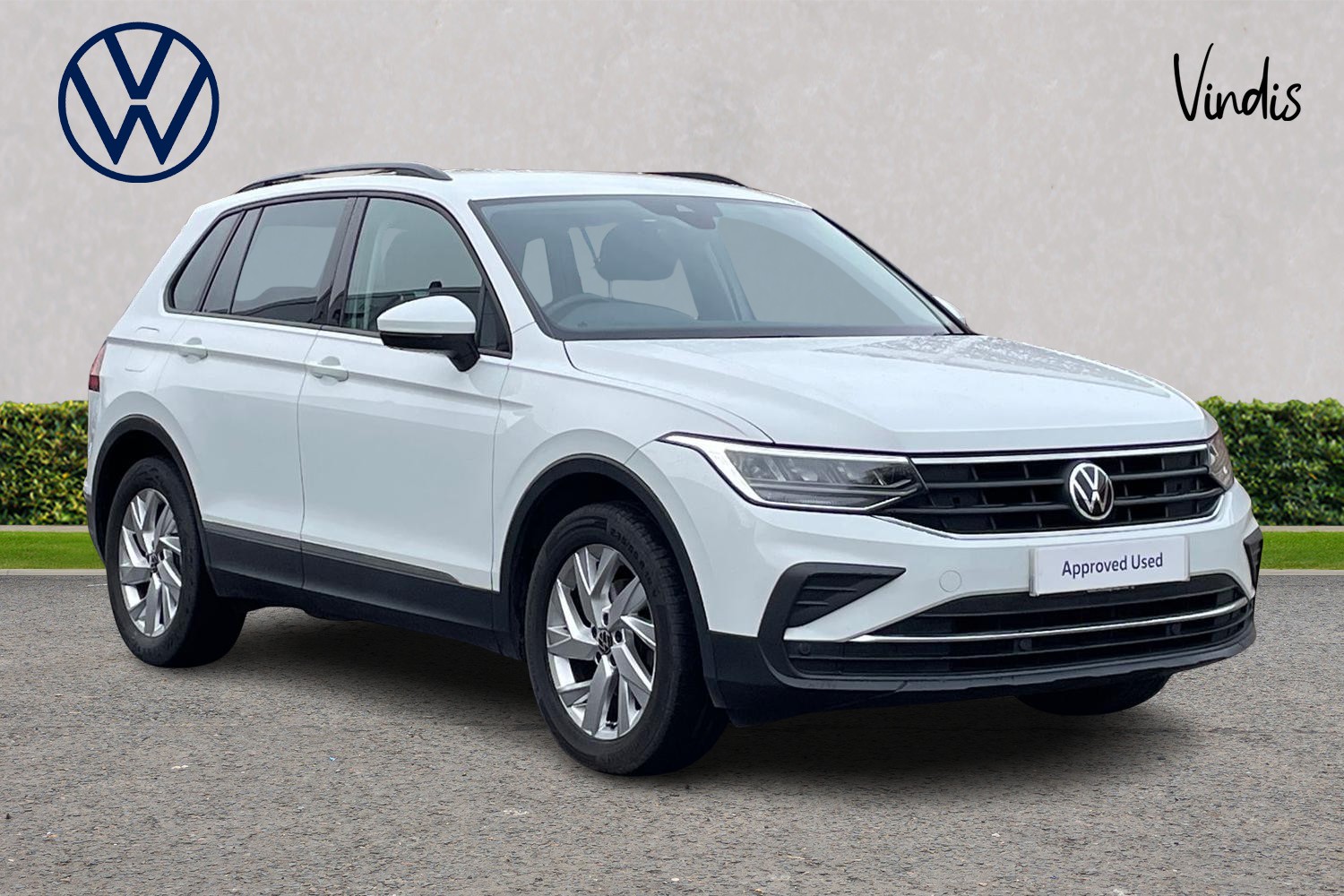 Main listing image - Volkswagen Tiguan