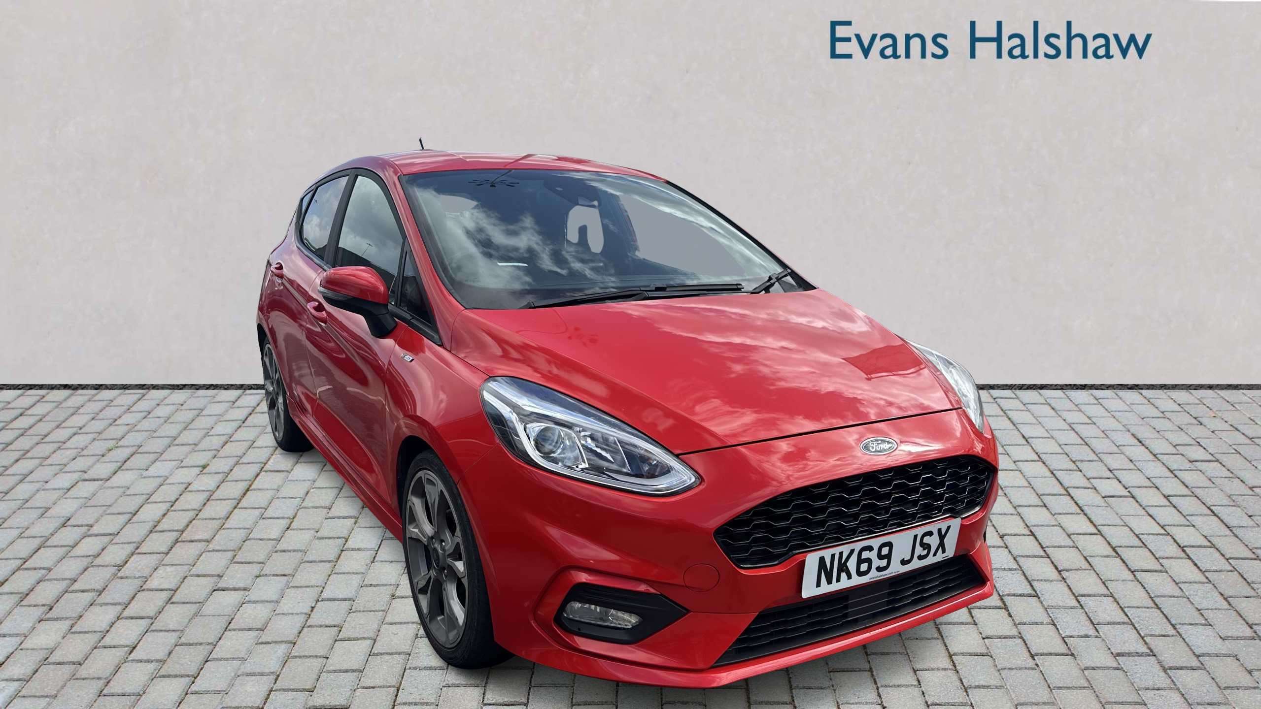 Main listing image - Ford Fiesta
