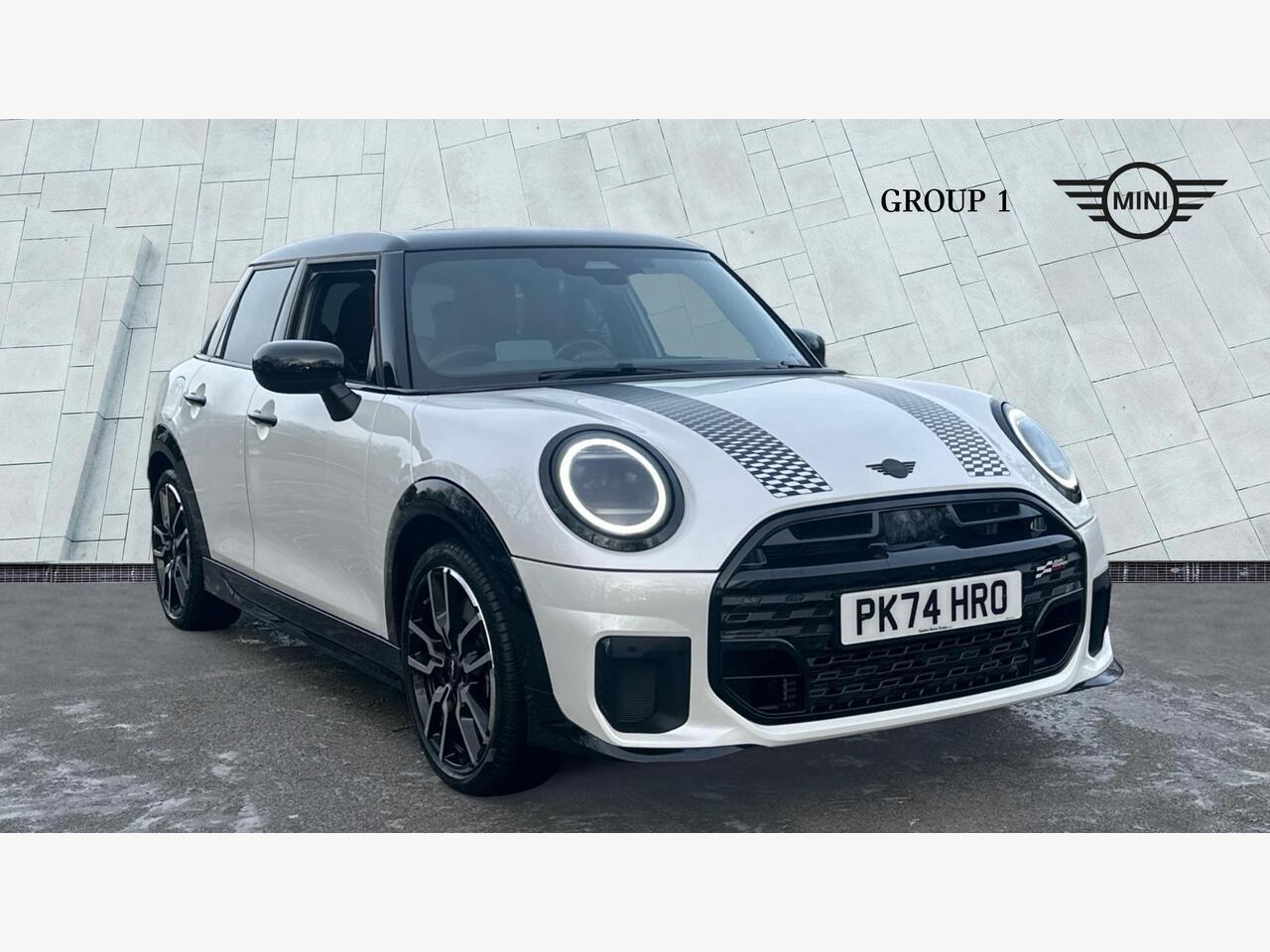 Main listing image - MINI Hatchback 5dr