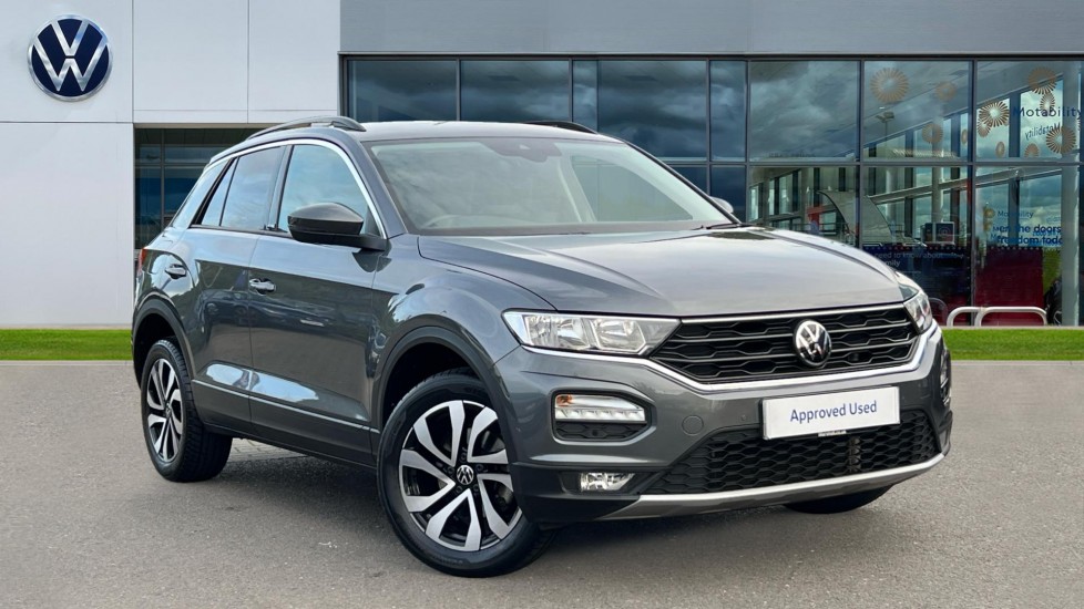 Main listing image - Volkswagen T-Roc