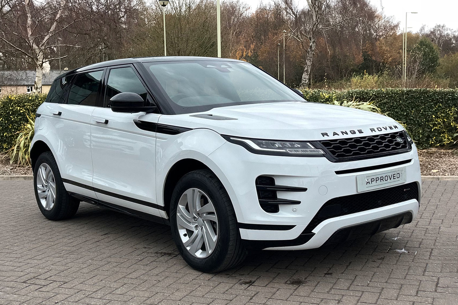 Main listing image - Land Rover Range Rover Evoque