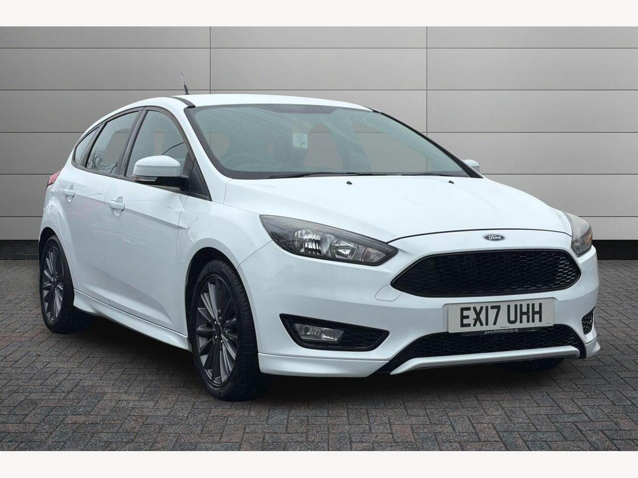 Main listing image - Ford Focus