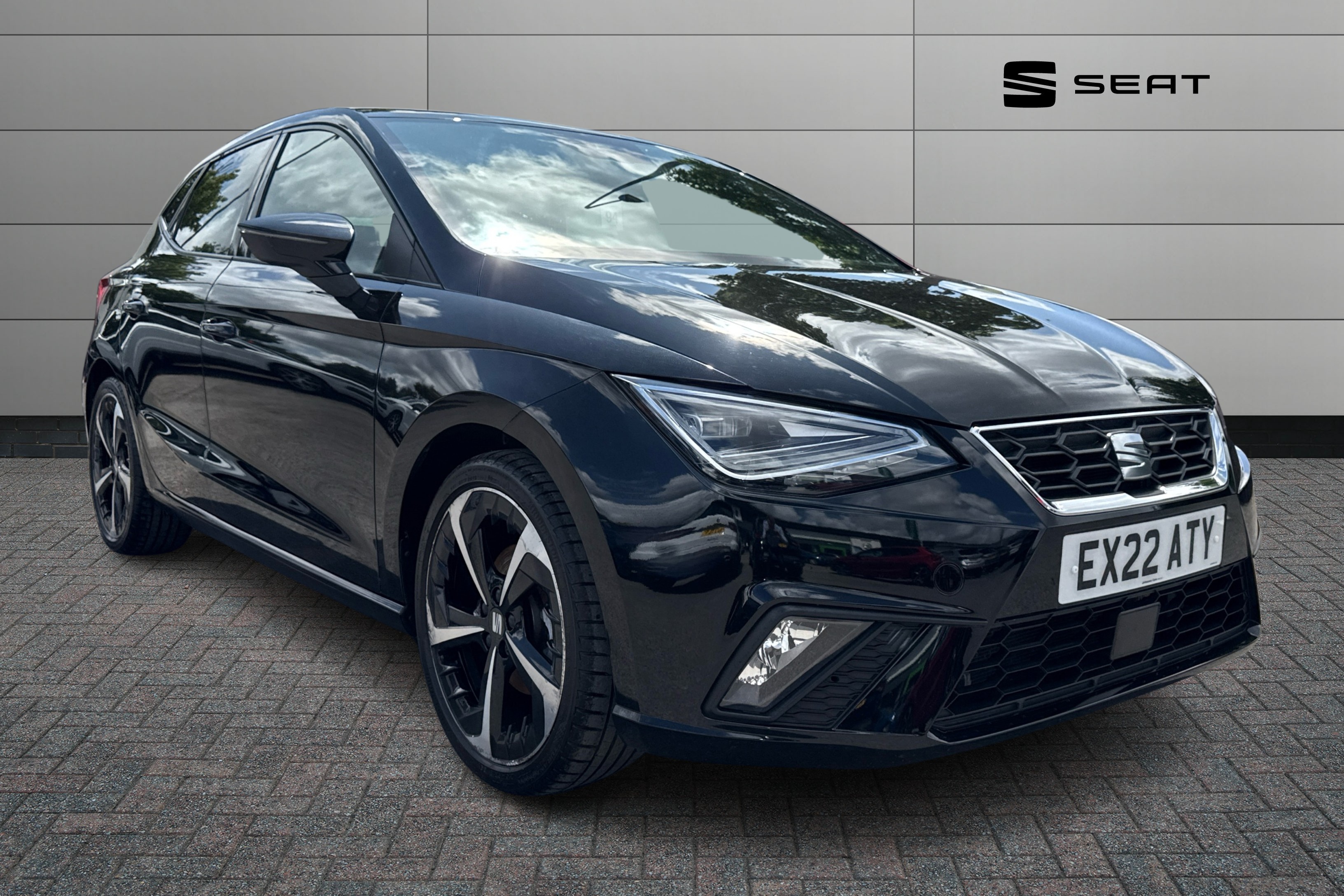 Main listing image - SEAT Ibiza