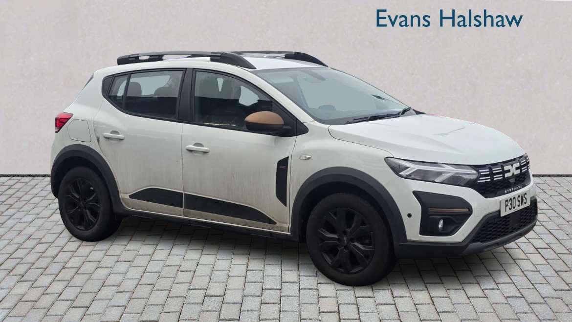 Main listing image - Dacia Sandero Stepway