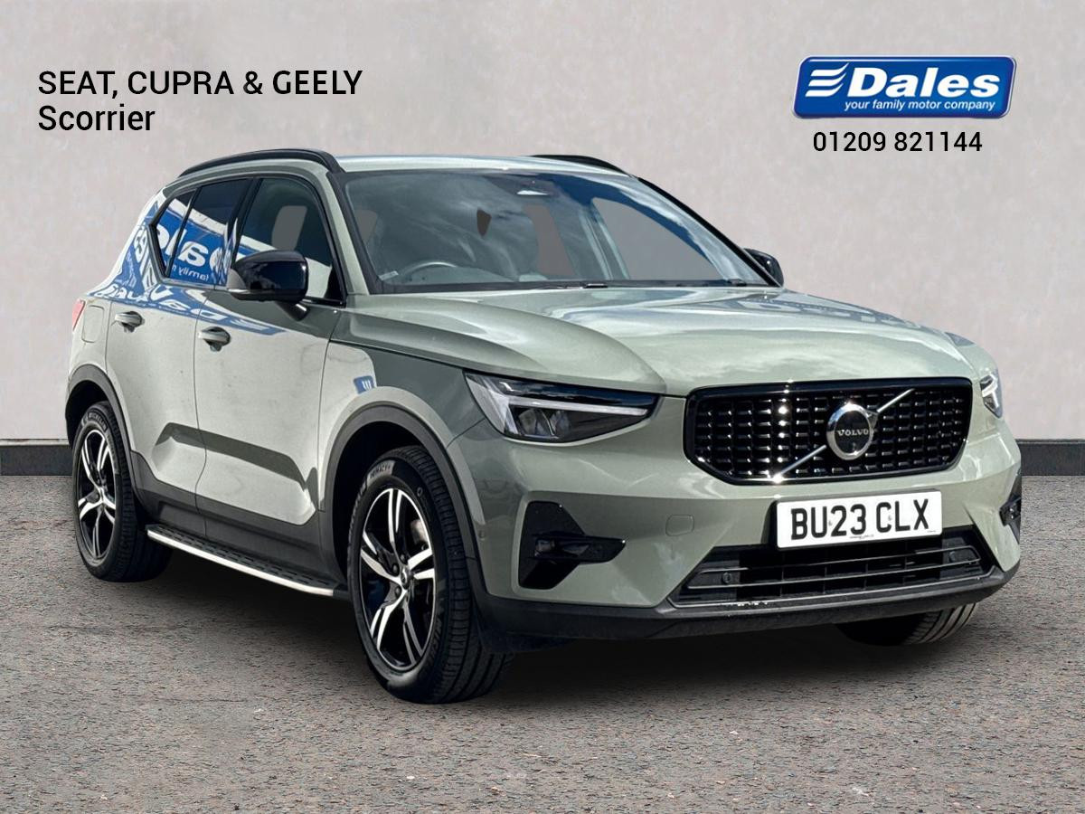 Main listing image - Volvo XC40